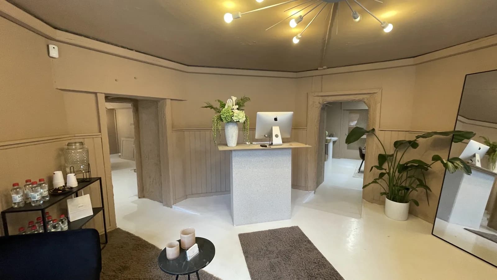 BROWN salongen i Borås – reception